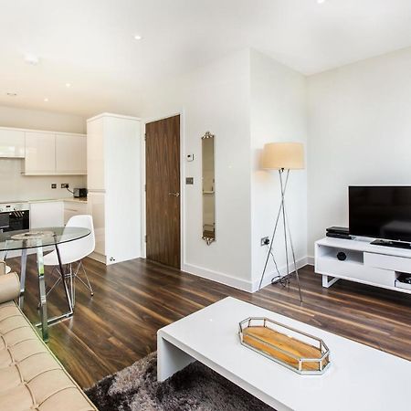 City Stay Apartments - Centro Мілтон-Кінз Екстер'єр фото
