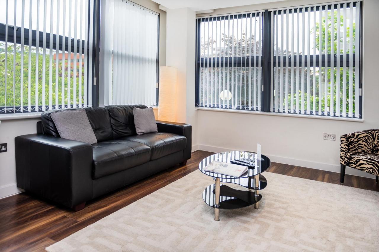 City Stay Apartments - Centro Мілтон-Кінз Екстер'єр фото