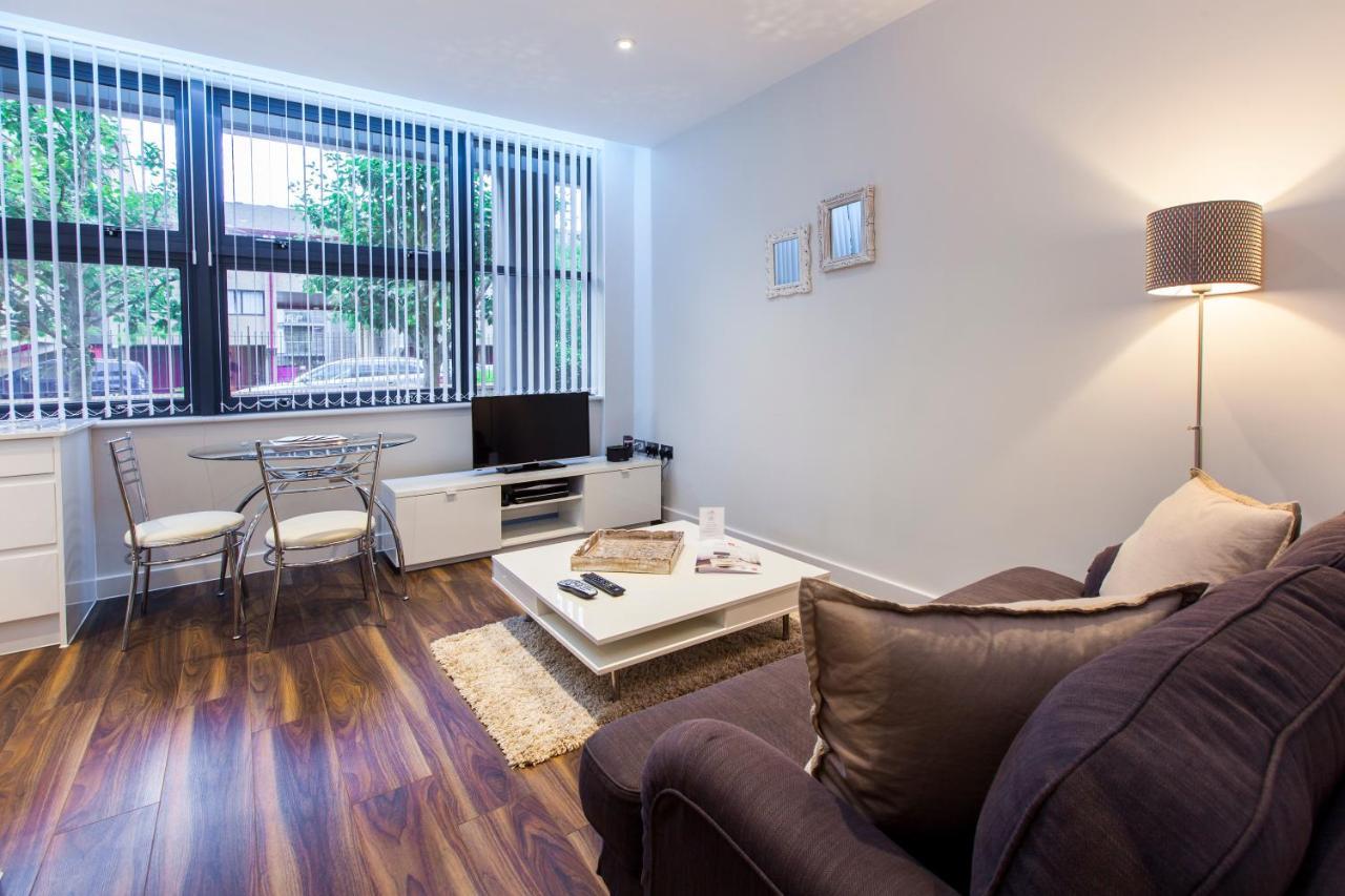 City Stay Apartments - Centro Мілтон-Кінз Екстер'єр фото